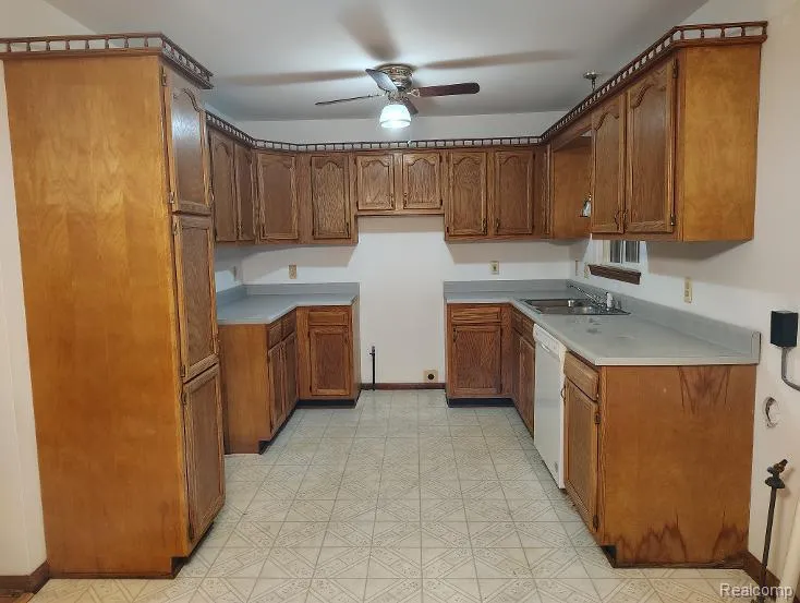 3030 Thomas Road Oxford Charter Township, MI 48371