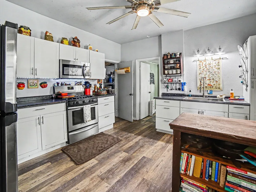 215 E Melendy Street Ludington City, MI 49431