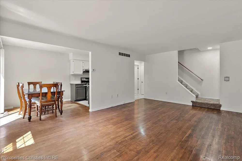 3173 Hidden Ridge Drive Waterford Charter Township, MI 48328