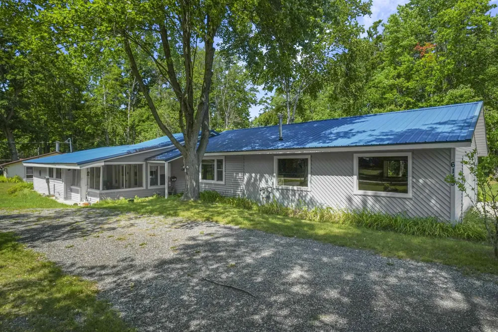6145 Parker Drive Surrey Township, MI 48632