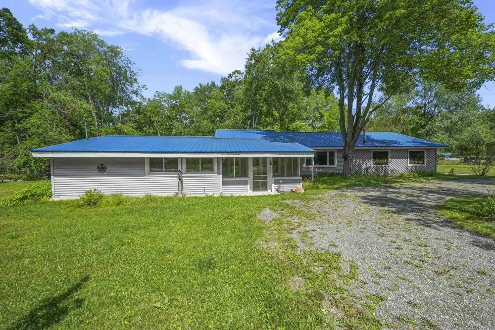 6145 Parker Drive Surrey Township, MI 48632