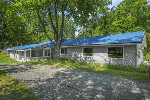 6145 Parker Road