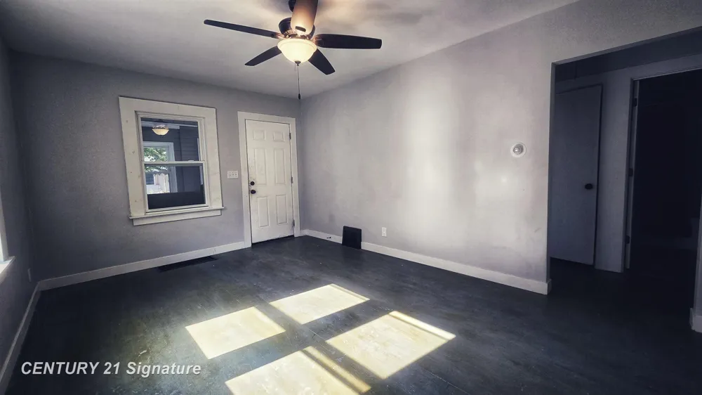 1516 Vermont Street Saginaw City, MI 48602