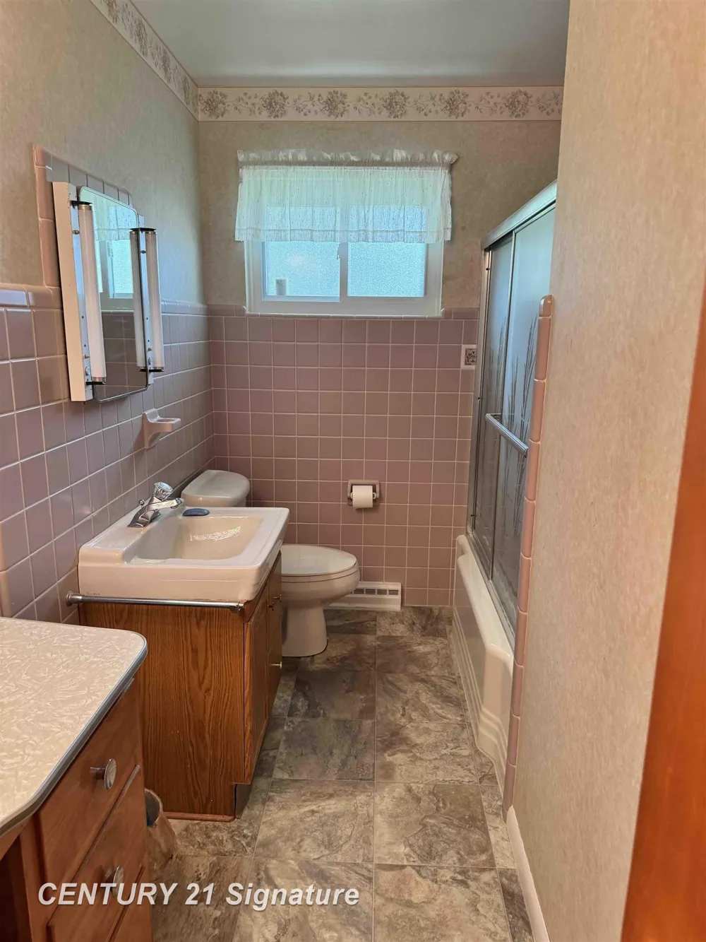 2705 Luella Avenue Saginaw Charter Township, MI 48603