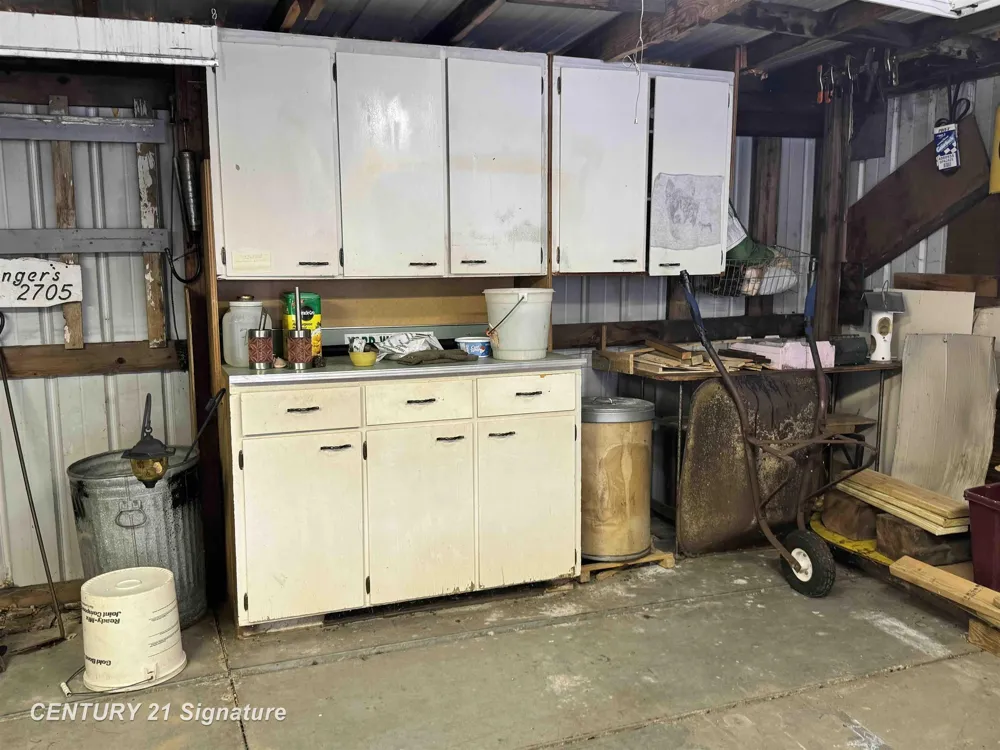 2705 Luella Avenue Saginaw Charter Township, MI 48603