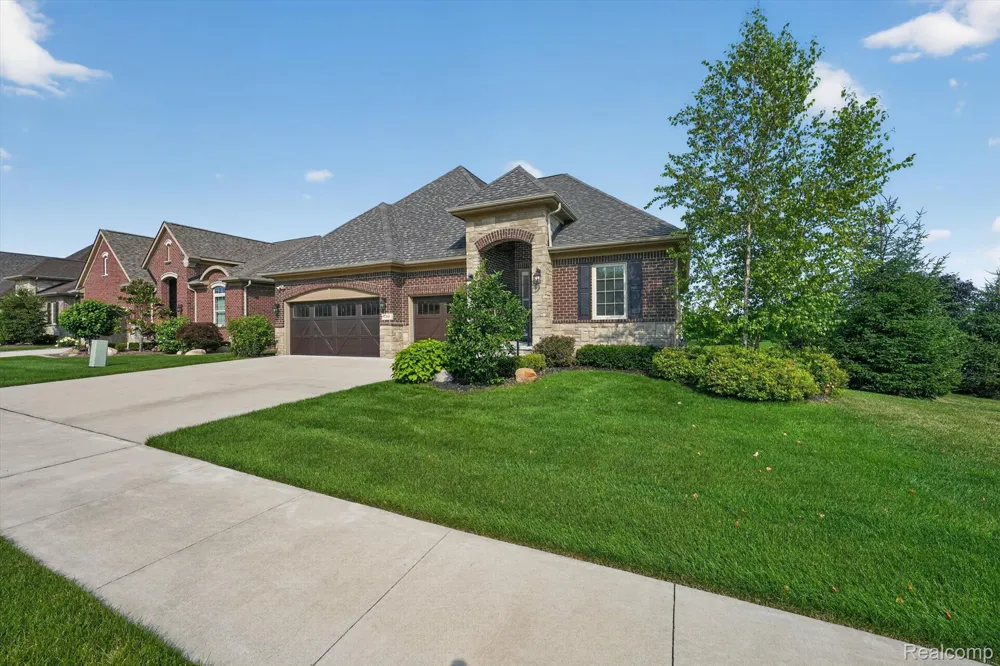 7360 Venturi Drive Washington Township, MI 48094