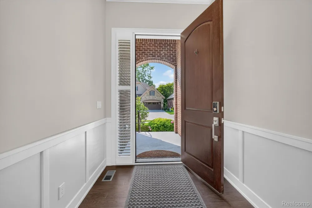 7360 Venturi Drive Washington Township, MI 48094