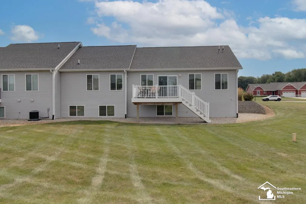 11795 Quail Run Run Leroy Township, MI 49015