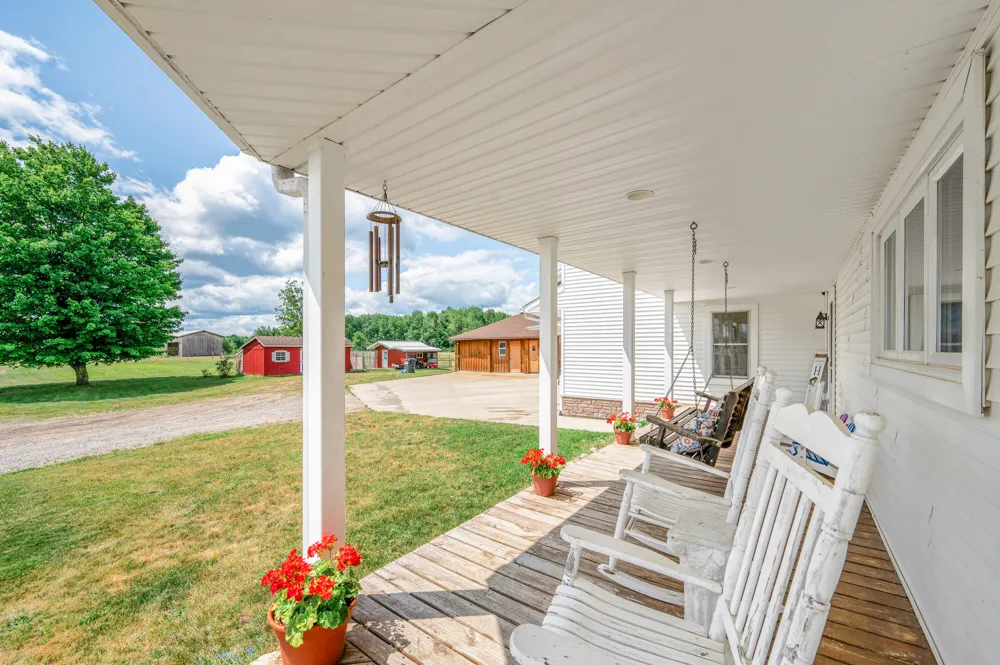 22865 20 Mile Road Burdell Township, MI 49688