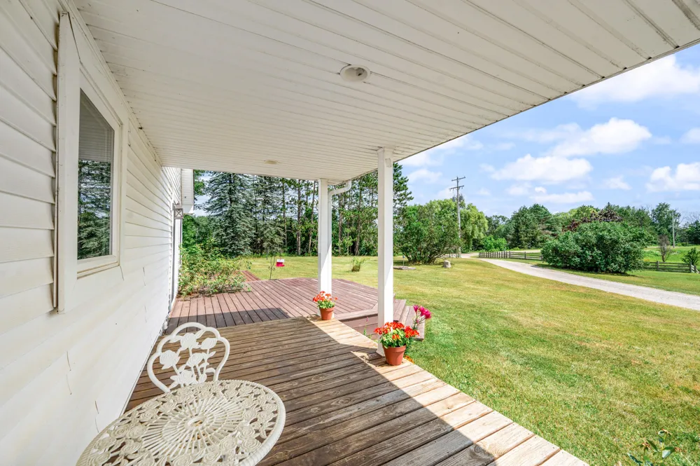 22865 20 Mile Road Burdell Township, MI 49688