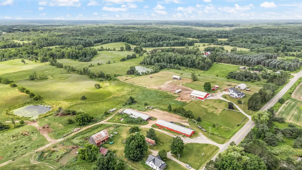 22865 20 Mile Road Burdell Township, MI 49688