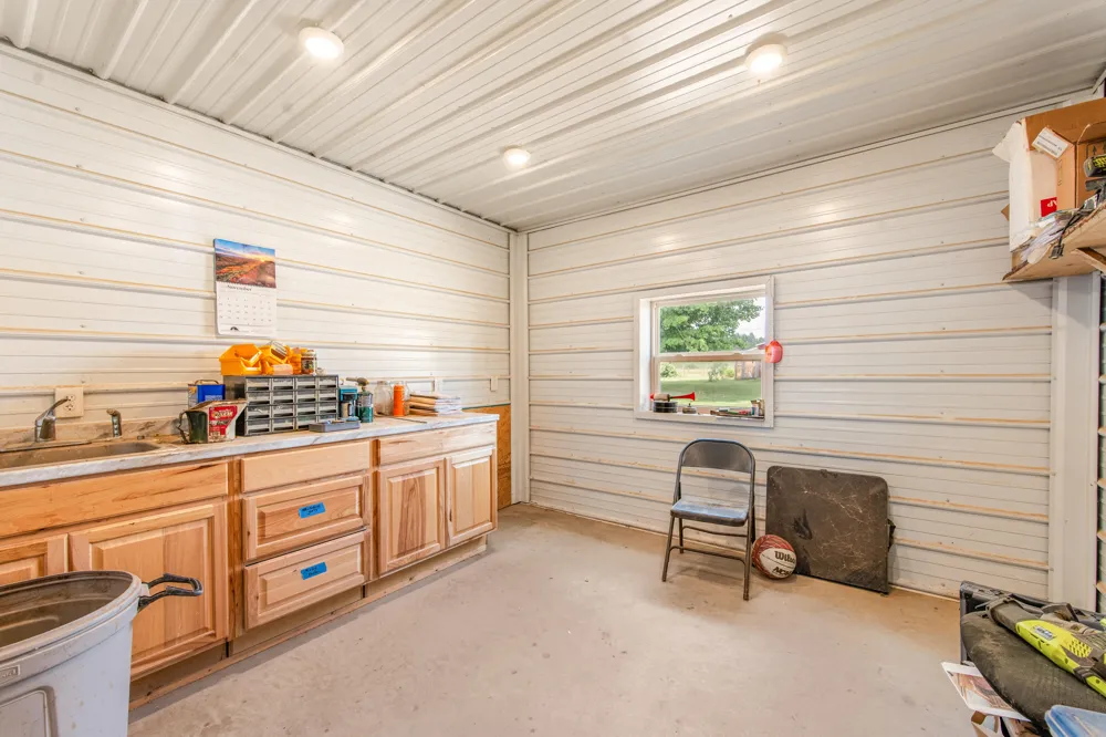 22865 20 Mile Road Burdell Township, MI 49688