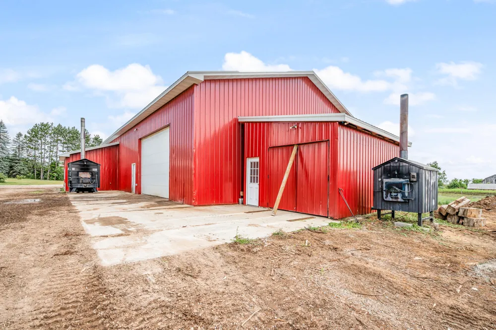 22865 20 Mile Road Burdell Township, MI 49688