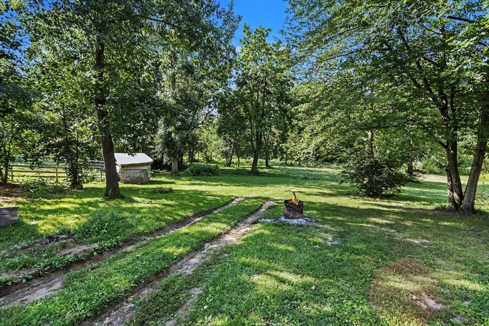 64795 Cassopolis Road Calvin Township, MI 49031