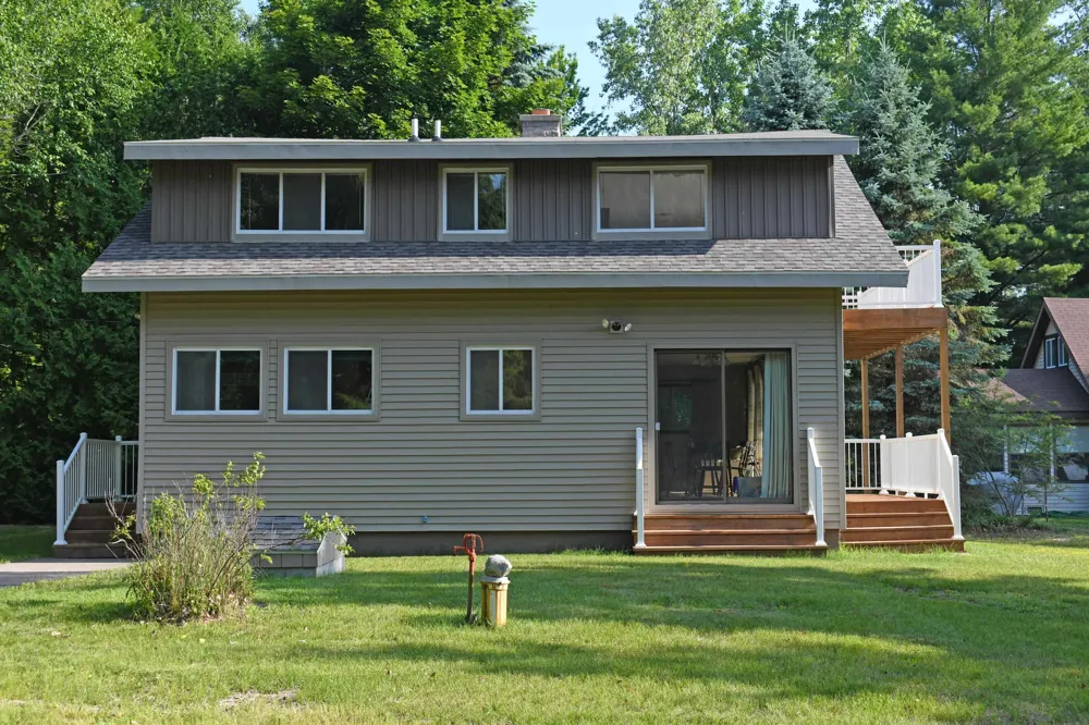 4457 W Cedar Lake Road Greenbush Township, MI 48738