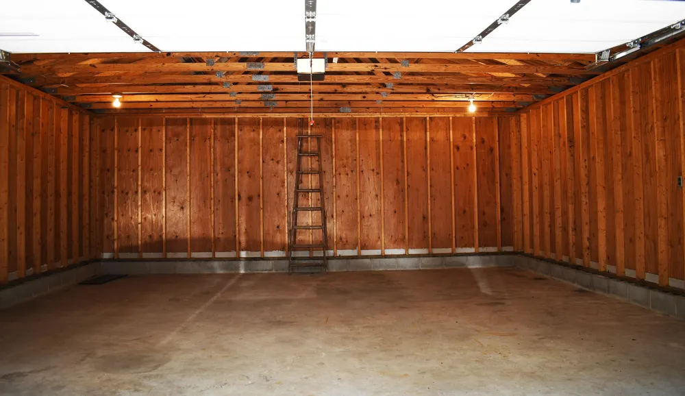 4457 W Cedar Lake Road Greenbush Township, MI 48738