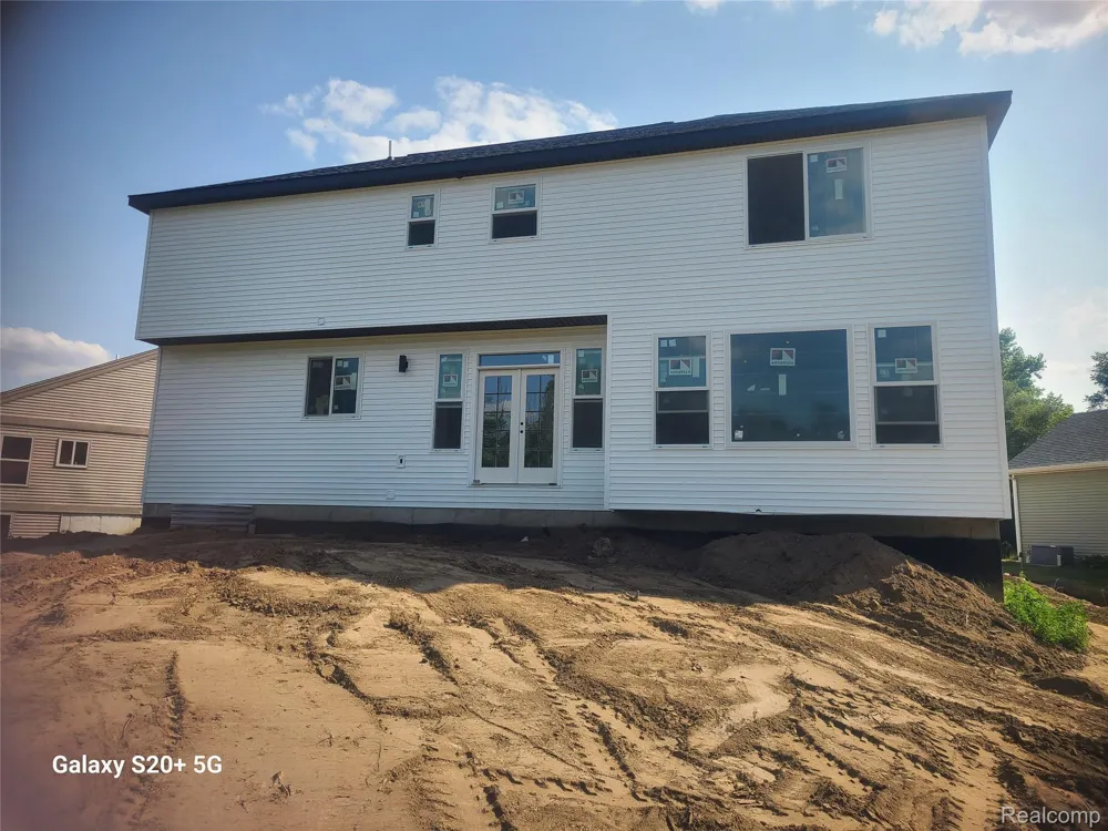 7231 River Rock Drive Davison Township, MI 48423