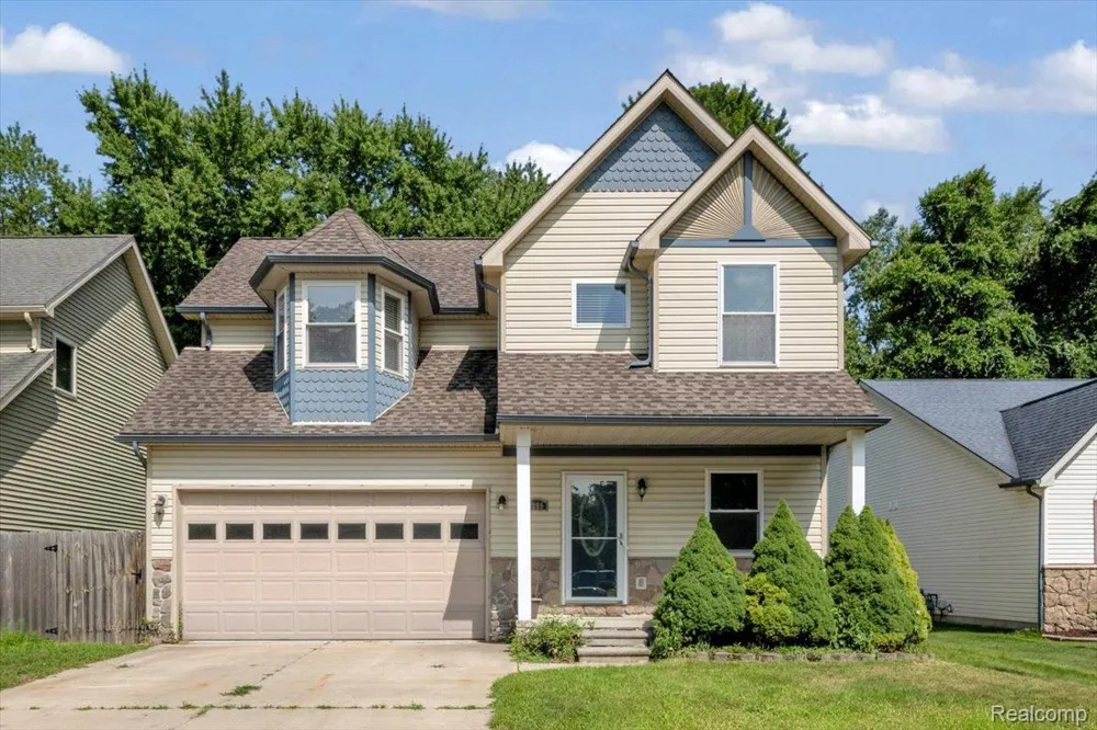 9399 Oakdale Street Clay Township, MI 48001