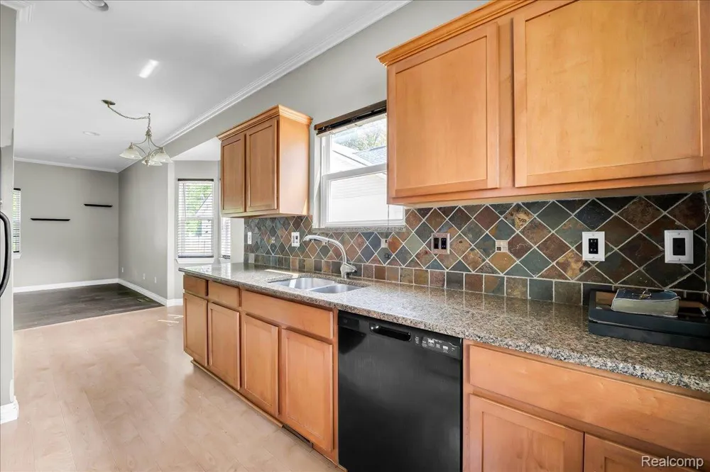 9399 Oakdale Street Clay Township, MI 48001