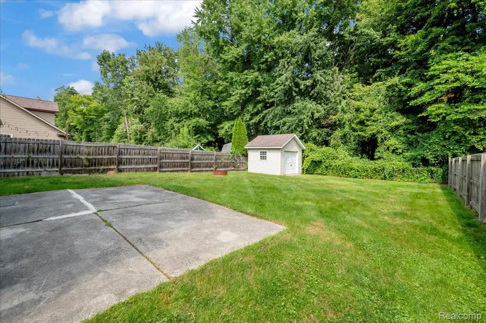 9399 Oakdale Street Clay Township, MI 48001