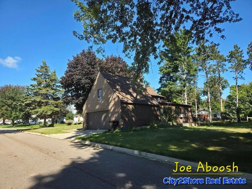 175 S Ridgeway Drive Battle Creek City, MI 49015