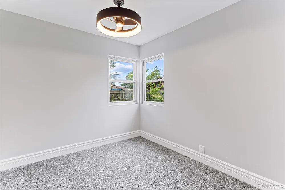 25520 Eton Avenue Dearborn Heights City, MI 48125
