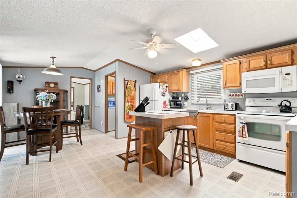 616 Barefoot Lane Sanilac Township, MI 48469