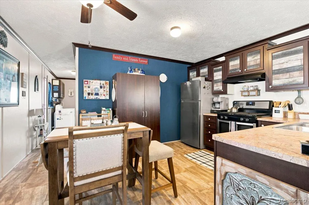 406 Silver Sands Drive Sanilac Township, MI 48469