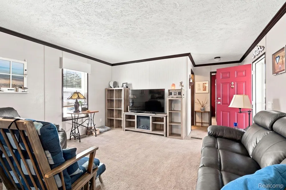 406 Silver Sands Drive Sanilac Township, MI 48469