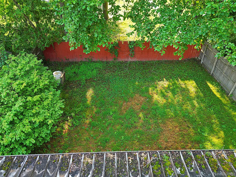 18202 DALBY Redford Charter Township, MI 48240
