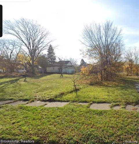 8146 Edgewood Street