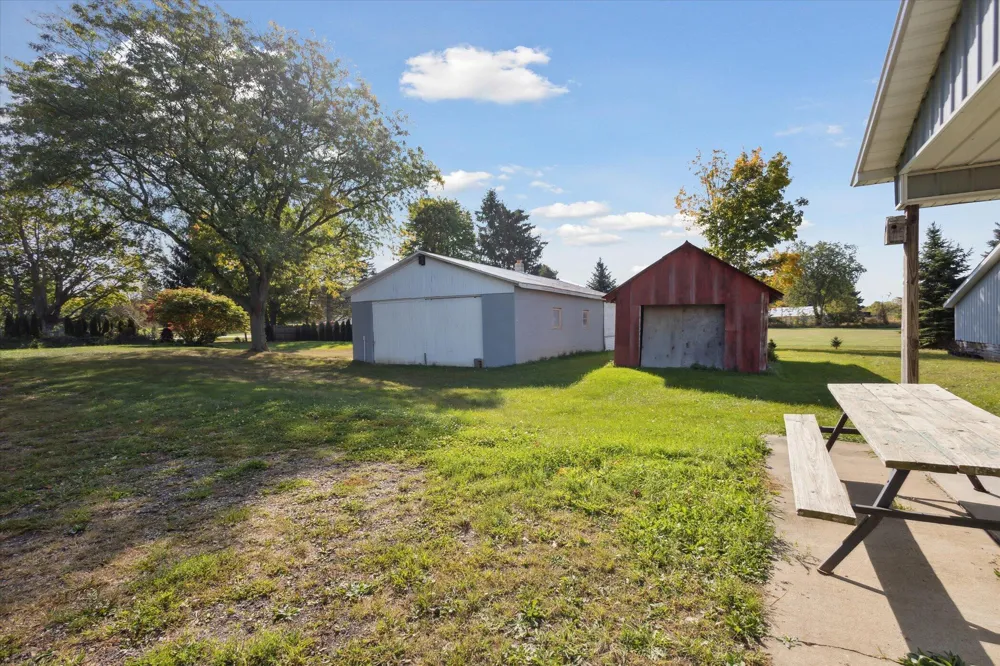2434 S Cochran Road Carmel Township, MI 48813