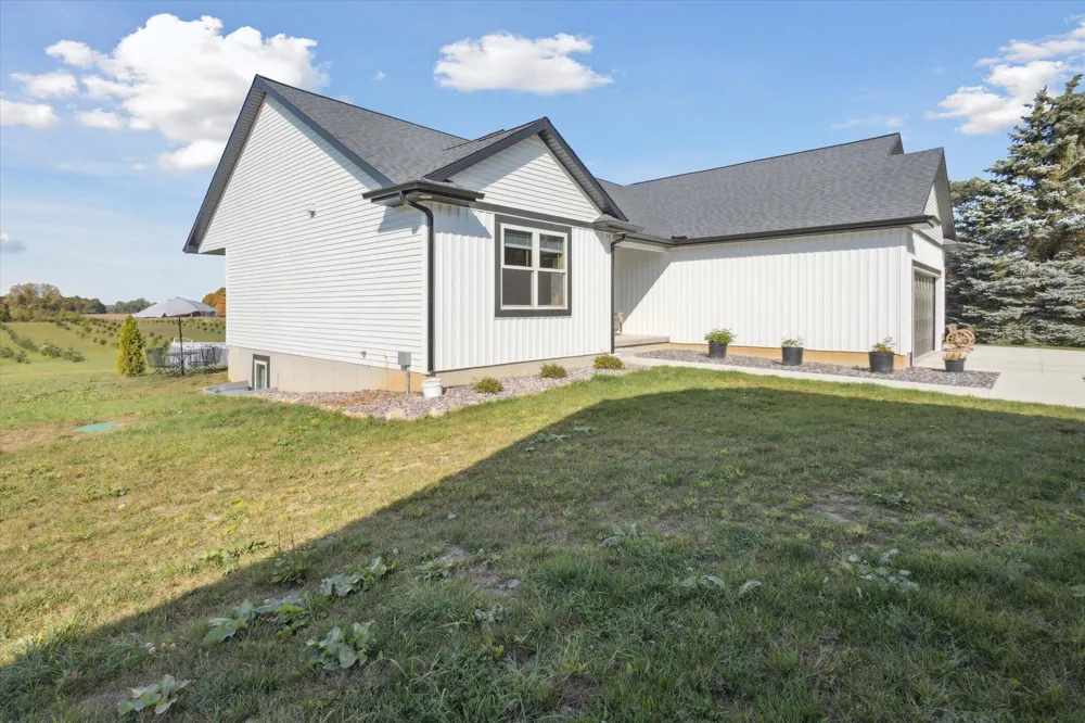 2434 S Cochran Road Carmel Township, MI 48813