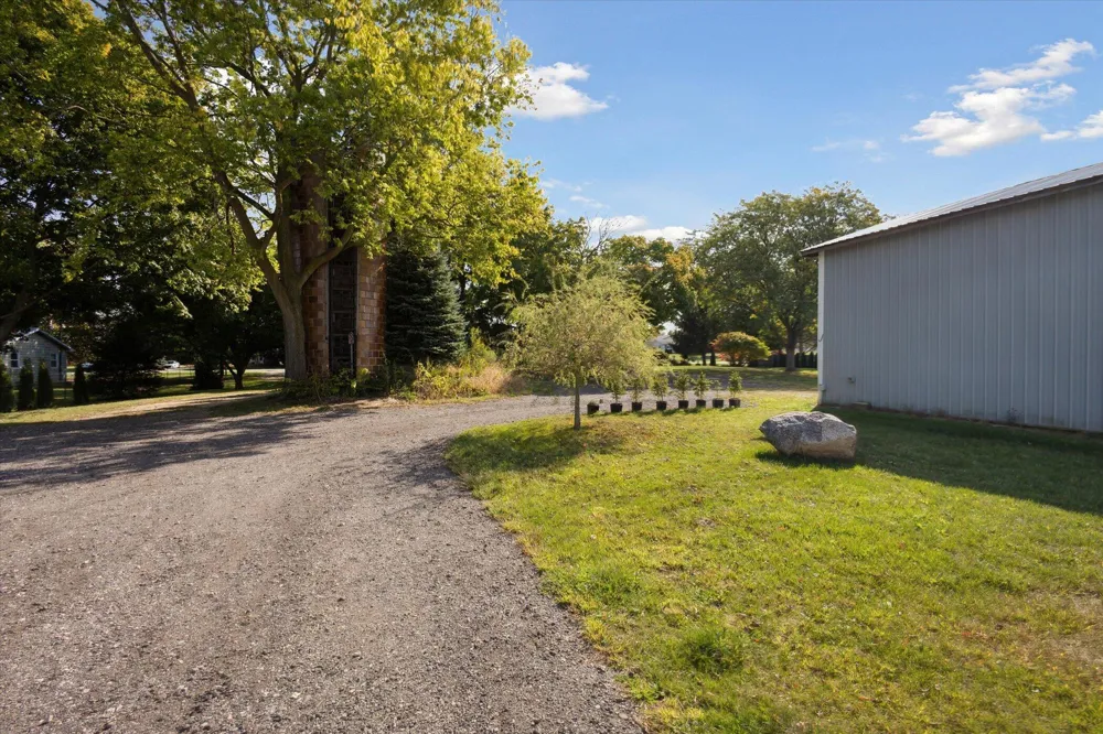 2434 S Cochran Road Carmel Township, MI 48813