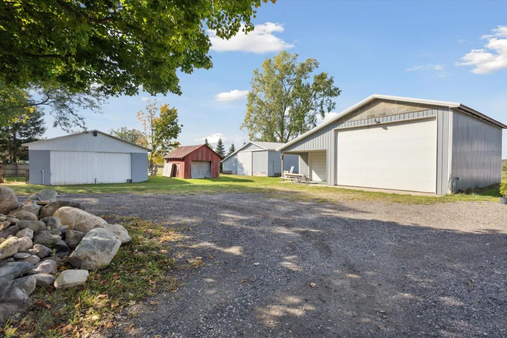 2434 S Cochran Road Carmel Township, MI 48813