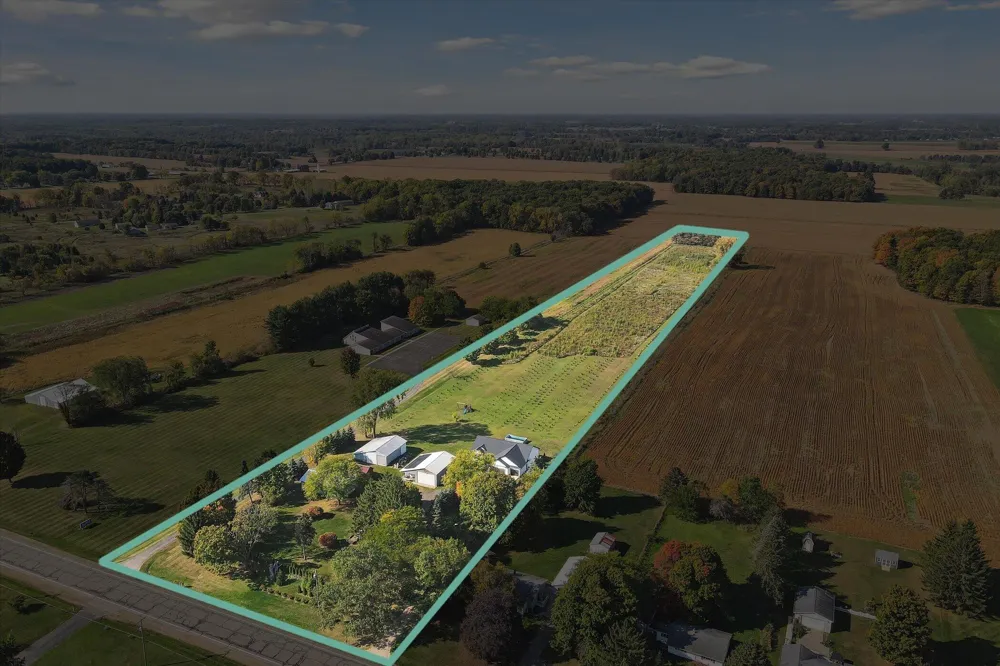 2434 S Cochran Road Carmel Township, MI 48813