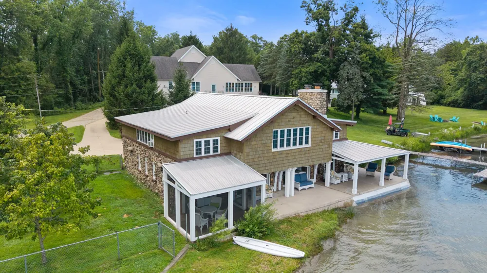 20214 Detente Road White Pigeon Township, MI 49099
