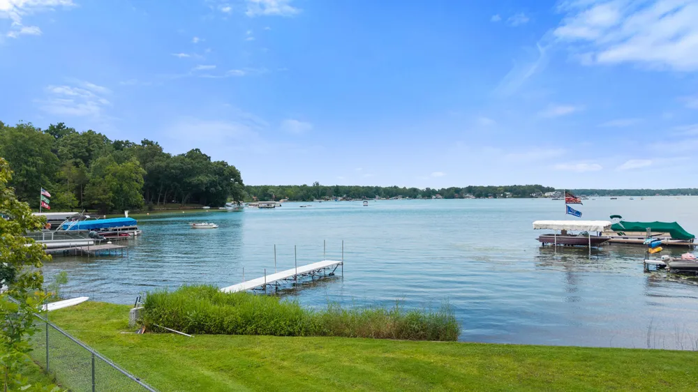 20214 Detente Road White Pigeon Township, MI 49099