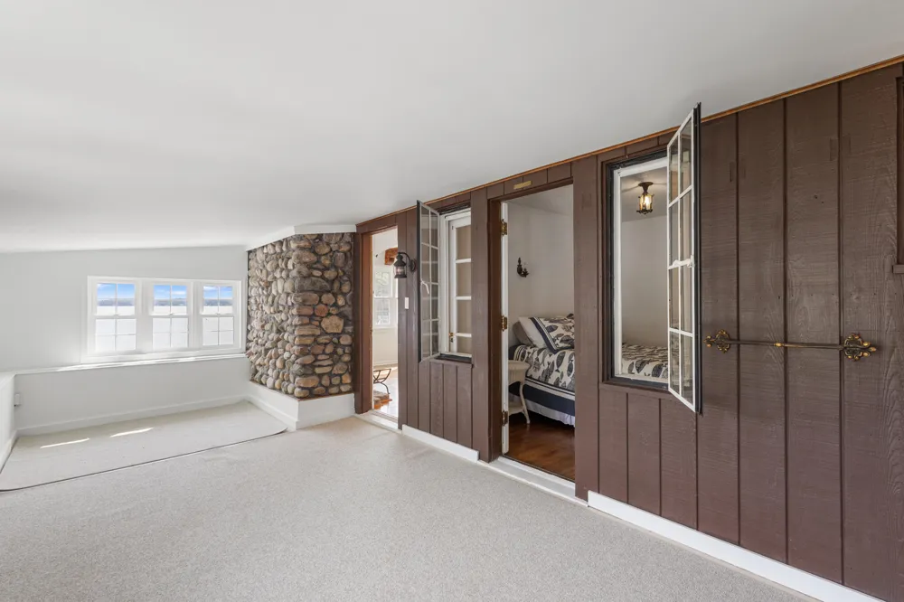20214 Detente Road White Pigeon Township, MI 49099
