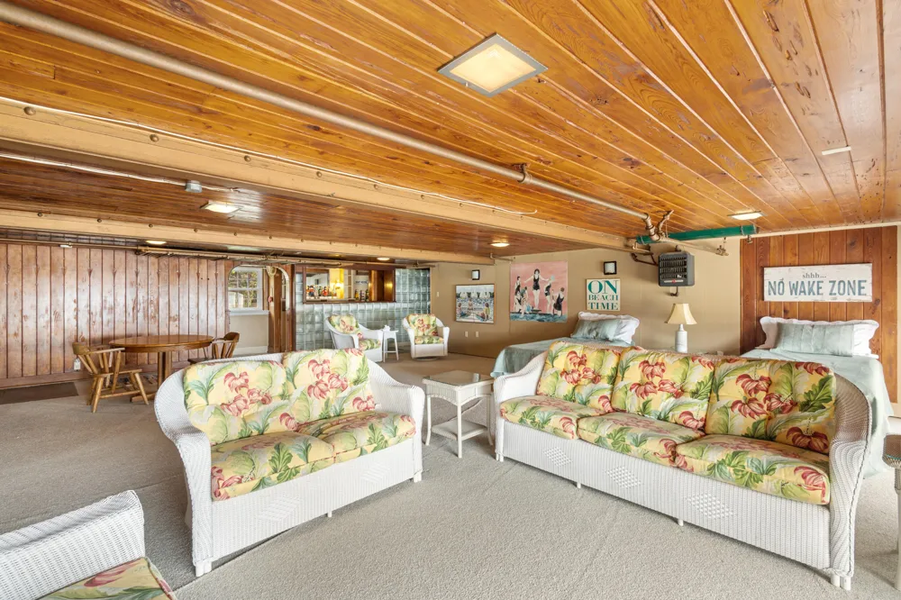 20214 Detente Road White Pigeon Township, MI 49099