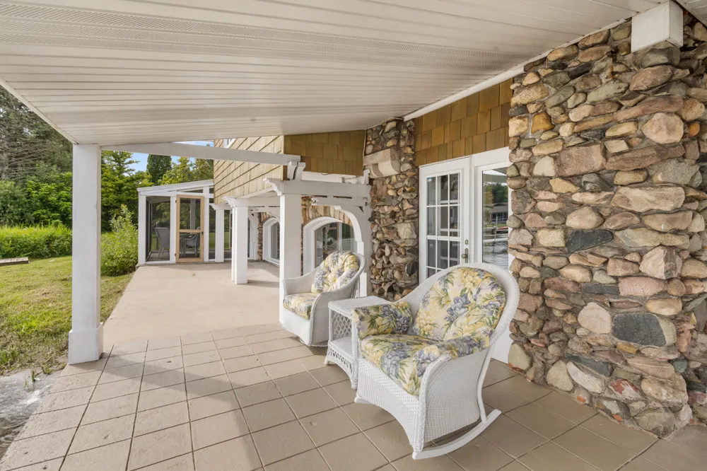 20214 Detente Road White Pigeon Township, MI 49099