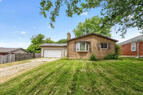 1556 W Gilford Road