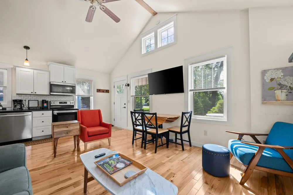 5358 Paw Paw Lake Road Coloma Charter Township, MI 49038