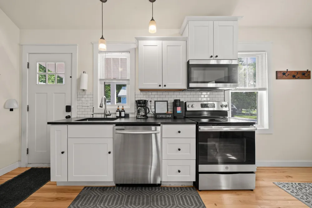 5358 Paw Paw Lake Road Coloma Charter Township, MI 49038