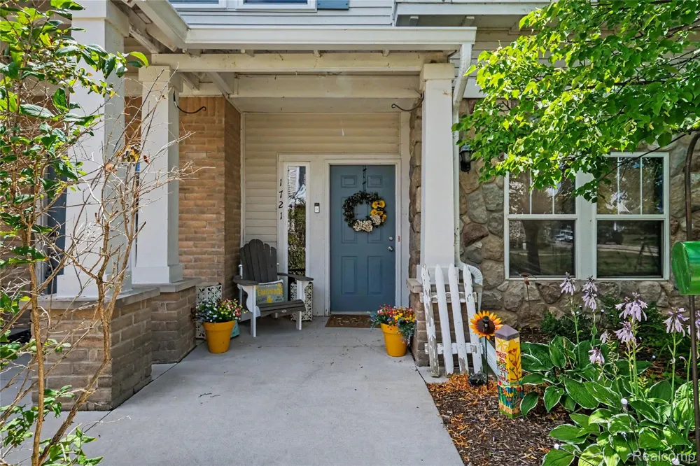 1721 Welland Street Howell City, MI 48855