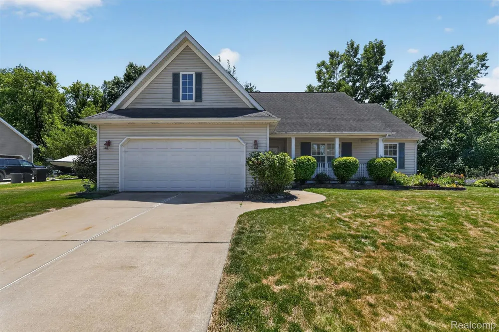 9161 Pine Walk Pass Argentine Township, MI 48451