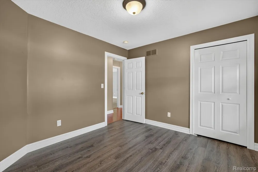 9161 Pine Walk Pass Argentine Township, MI 48451