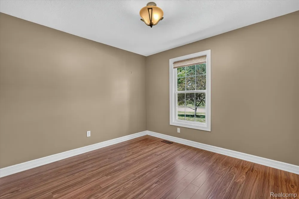 9161 Pine Walk Pass Argentine Township, MI 48451