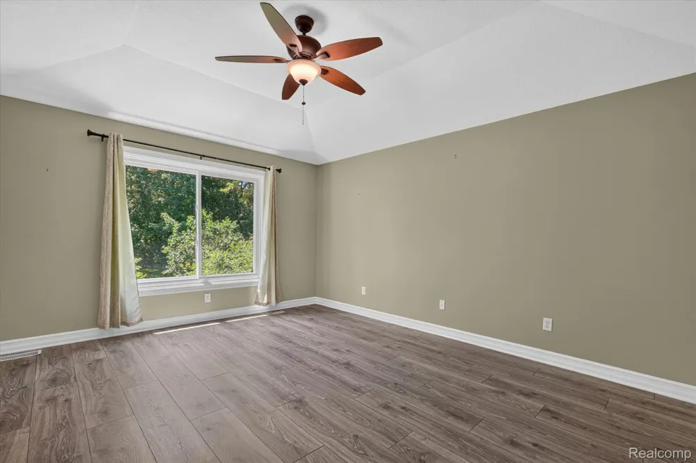 9161 Pine Walk Pass Argentine Township, MI 48451