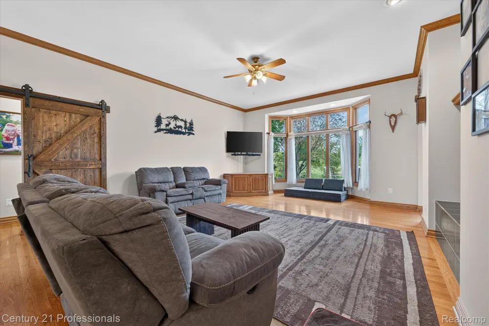5675 36 Mile Road Bruce Township, MI 48065